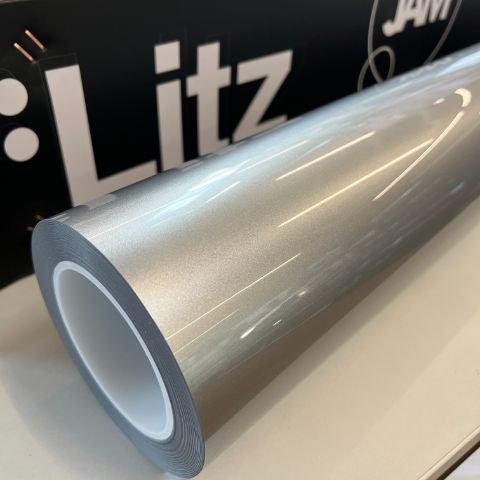 Rainbow Laser Chrome White — muestra real de LITZ