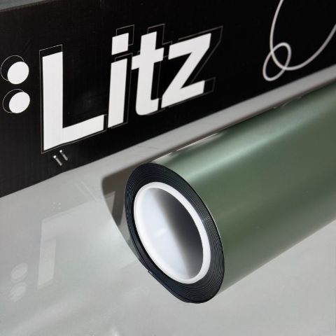 Olive Green Matte — muestra real de LITZ
